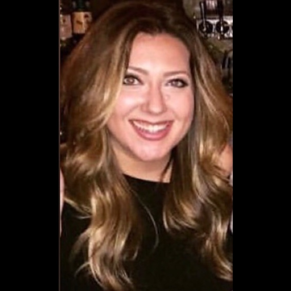 Meet your Posher, Mariel